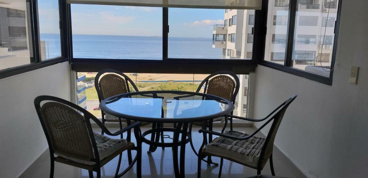 Parquemar Center 2, Torre D, 1302 Punta del Este